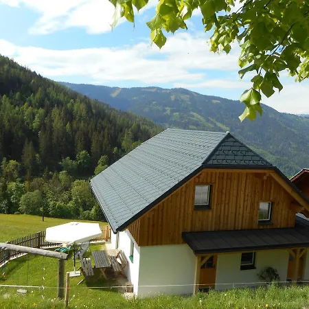 شقة Bio-bergbauernhof Moeslhof *