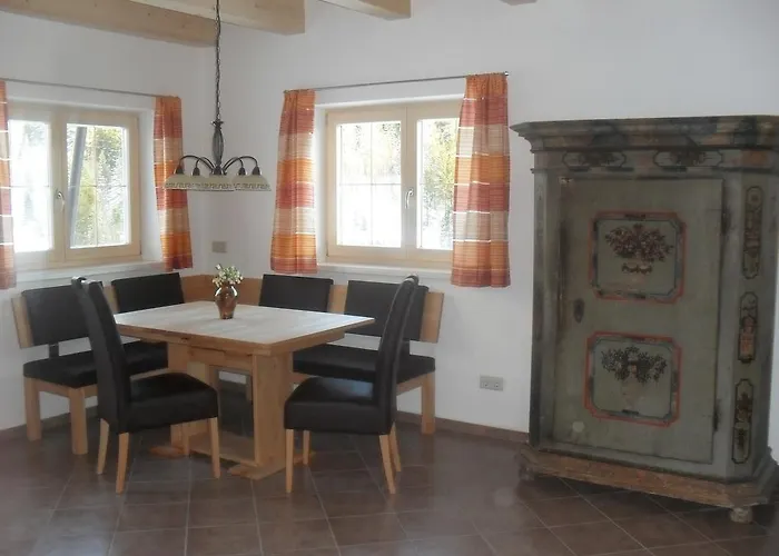 Bio-bergbauernhof Moeslhof شقة *