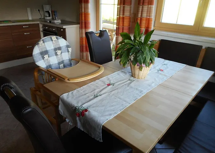 Bio-bergbauernhof Moeslhof شقة آيغن إم إنشتال