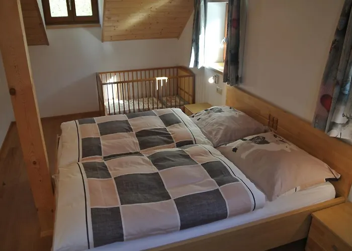 شقة Bio-bergbauernhof Moeslhof